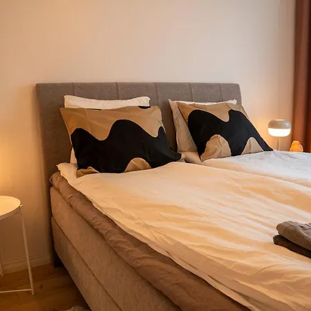 アパート Urban Arctic Elegance: 2-room Stylish Getaway *
